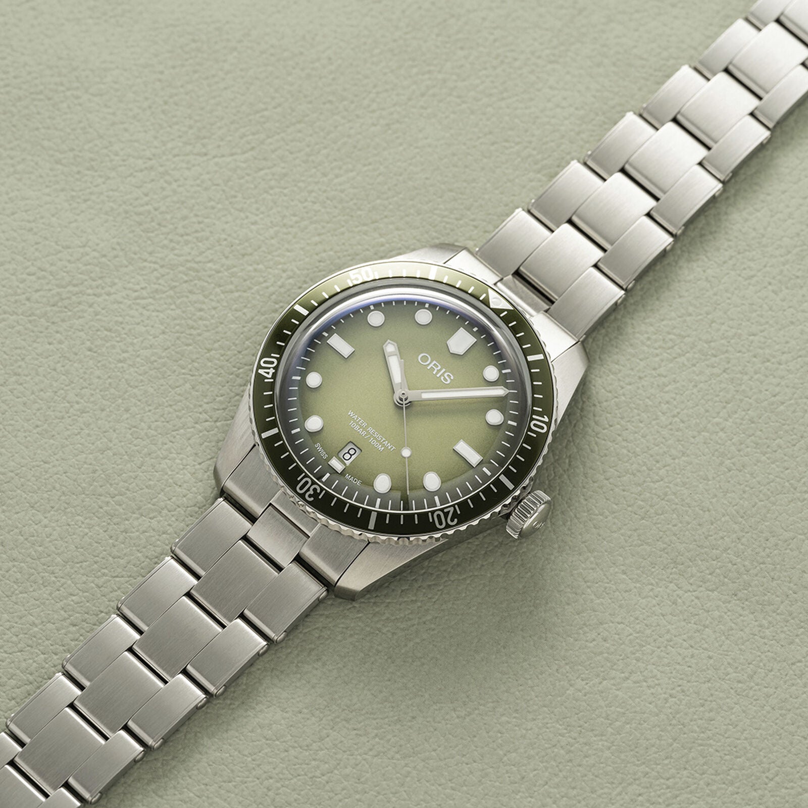 Oris Divers Sixty-Five Date Green Dial Stainless Steel Watch 40mm